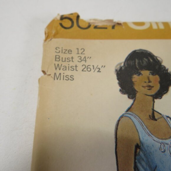 Simplicity 5027 Clothing Pattern Bathing Suit, Shorts, Cover up - Picture 9 of 10